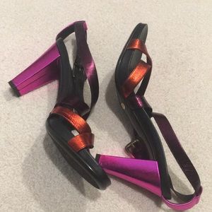 Donald J Pliner heels strapped size 8 1/2